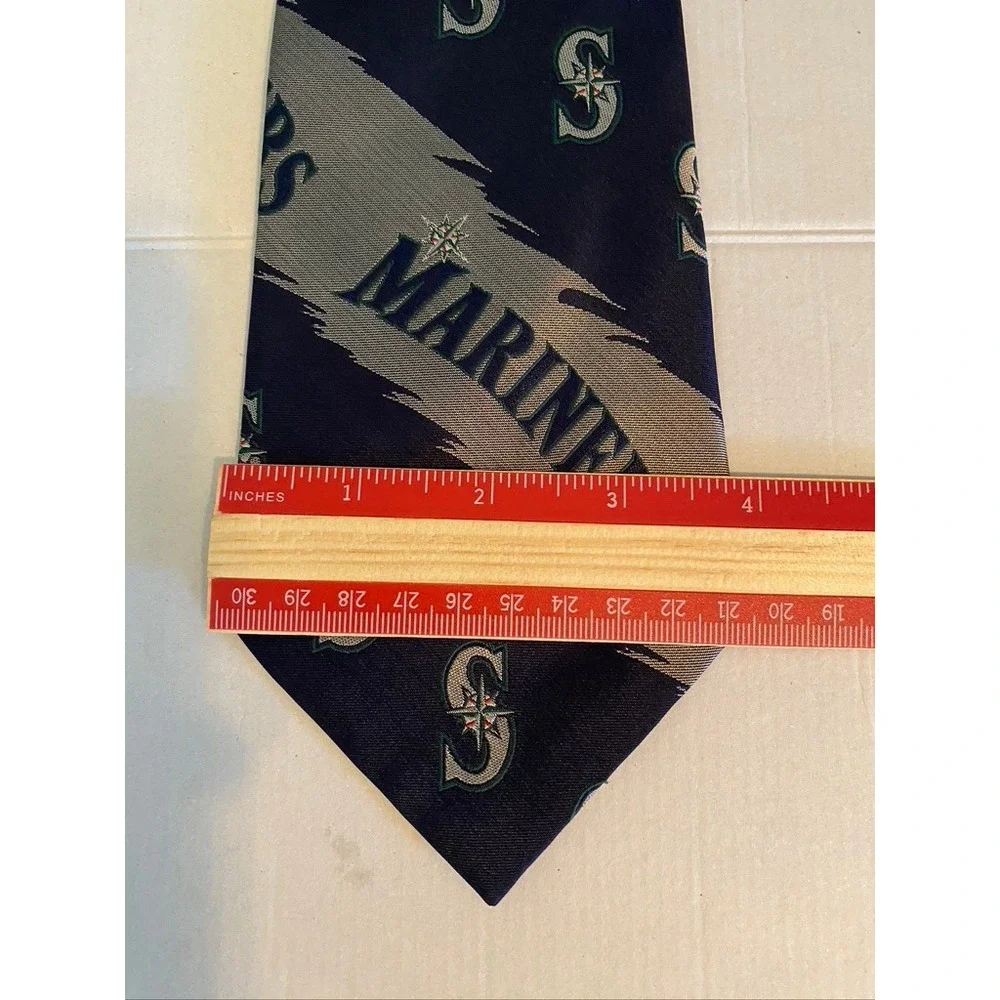 Eagles Wings Seattle Mariners MLB Silk Necktie Navy Blue Logo Print Baseball Tie